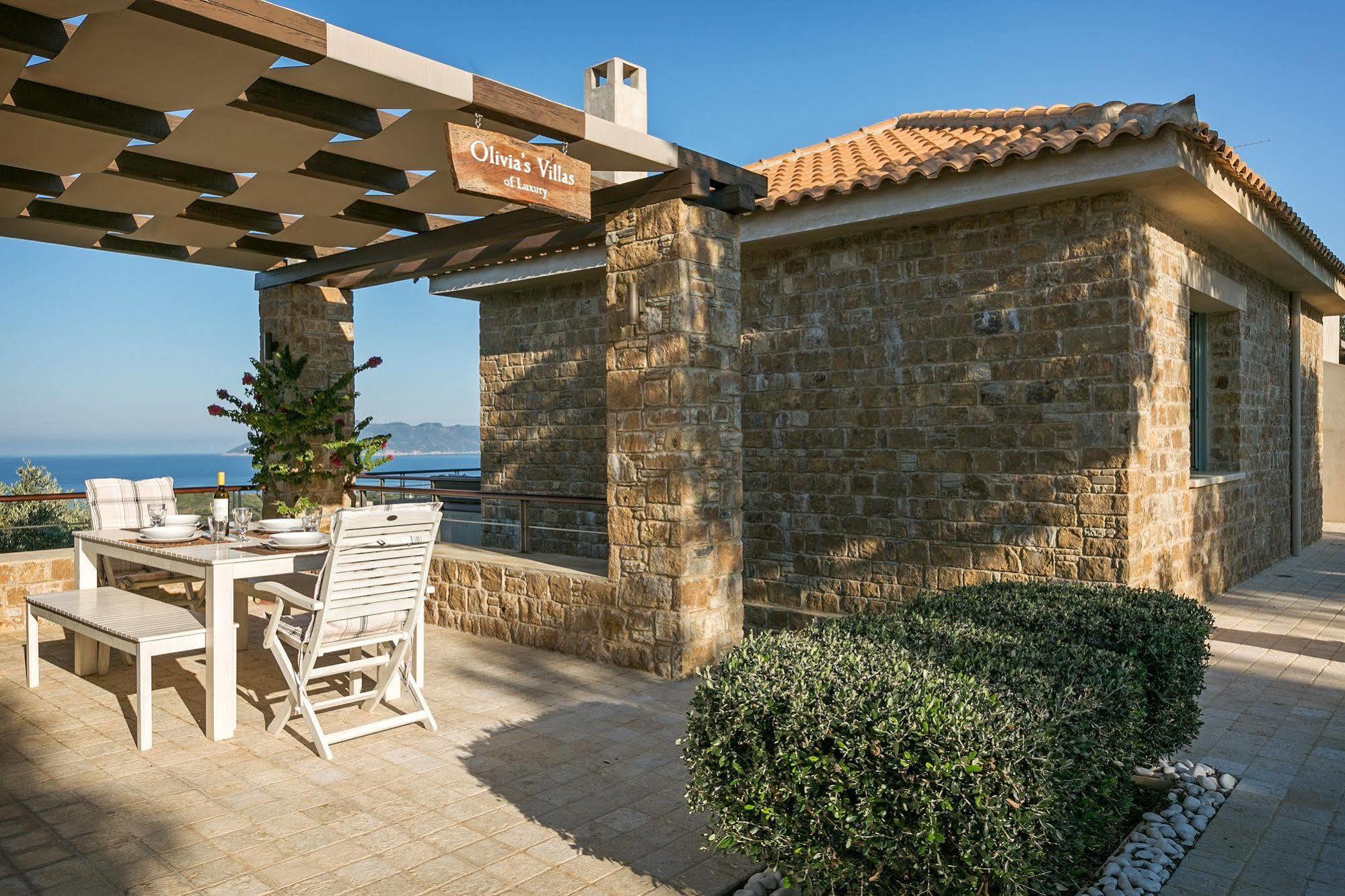Olivia'S Villas Of Luxury Kalivia  Extérieur photo